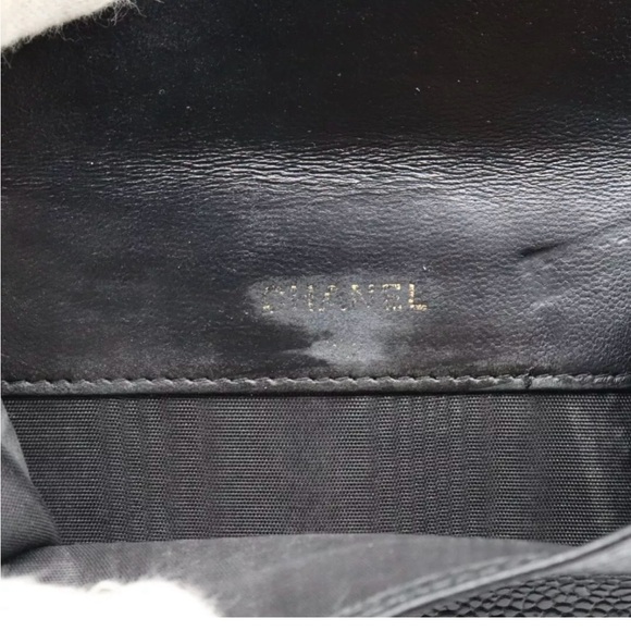 Authentic Chanel Caviar Skin Foldable Wallet - Picture 7 of 15